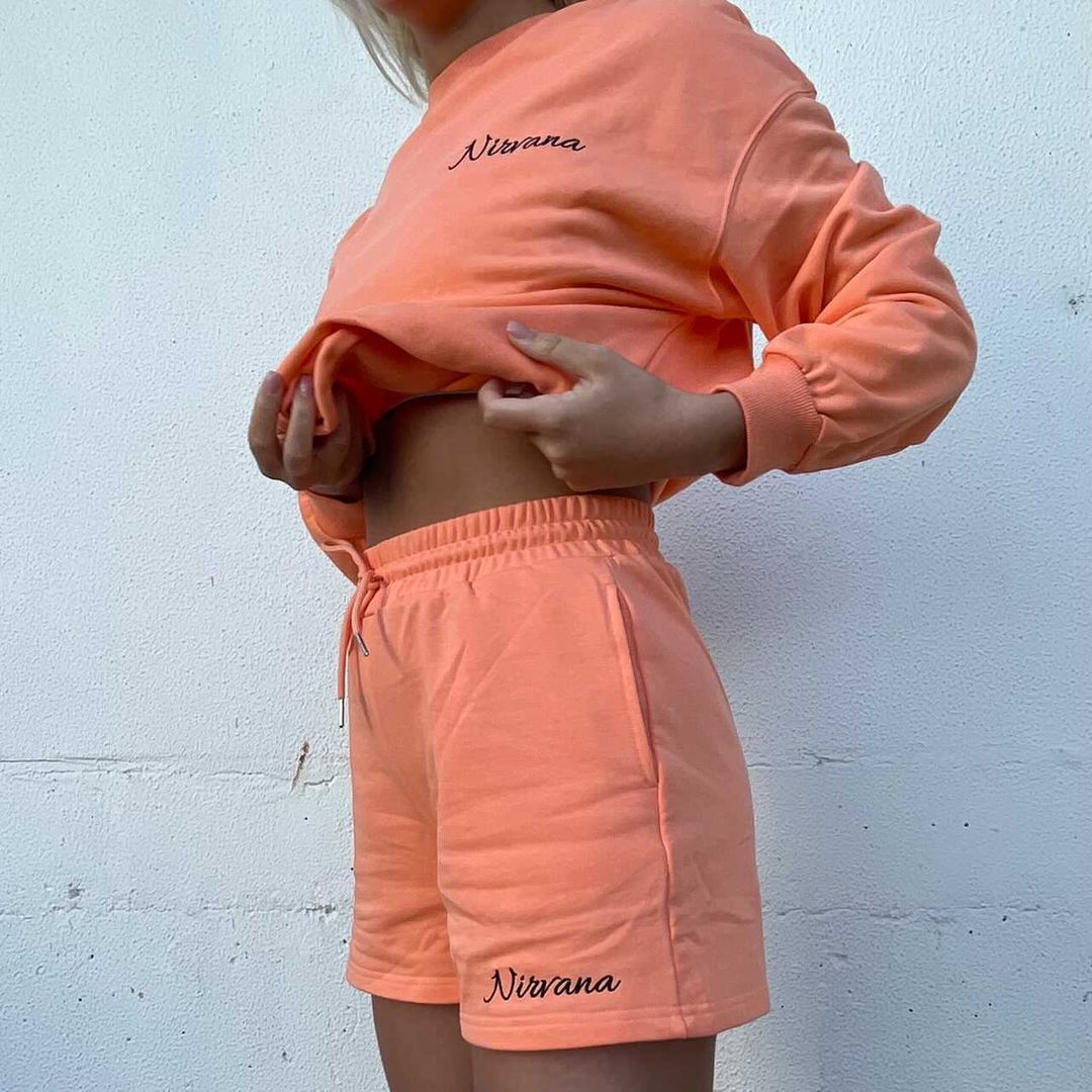 Carnelian Noble Crew - Nirvana Clothing Apparel